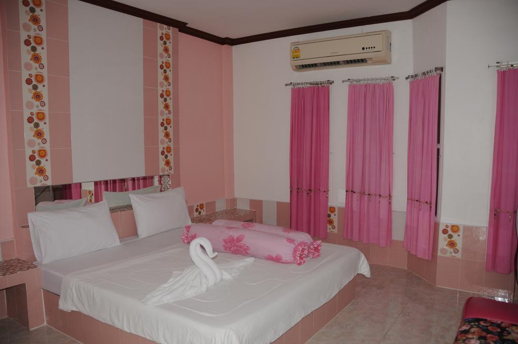 Saraburi Garden Resort Exterior photo