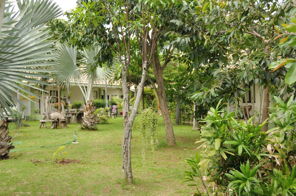 Saraburi Garden Resort Exterior photo
